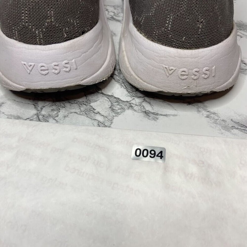 Vessi Skyline Slip On Shoe Womens Size 6 Gray Knit Sneaker Casual Everyday FAIR - Picture 7 of 8